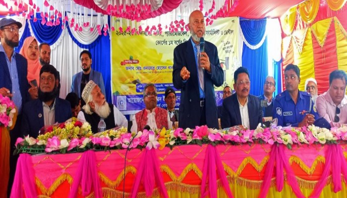 কাউখালীতে ই.এইচ খান প্যারামেডিকেল এন্ড নার্সির্ং ইনষ্টিটিউটে নবীন বরণ অনুষ্ঠিত