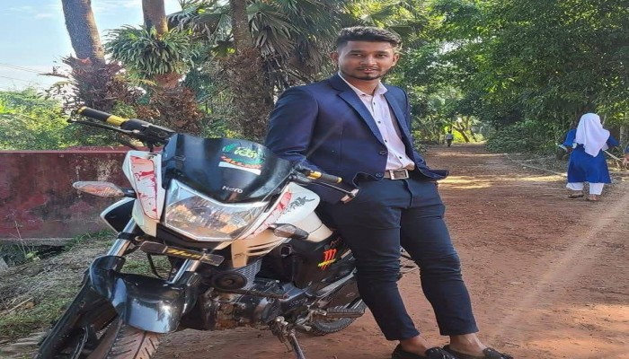 মোটরসাইকেল দুর্ঘটনায় যুবকের মৃত্যু