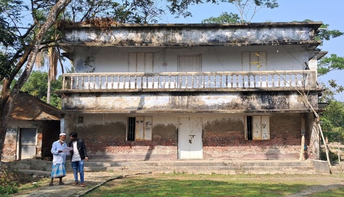 বাগেরহাটে মসজিদ ও ৫০ বিঘা জমি দখলে নিতে মিথ্যা মামলা ও হয়রানির অভিযোগ