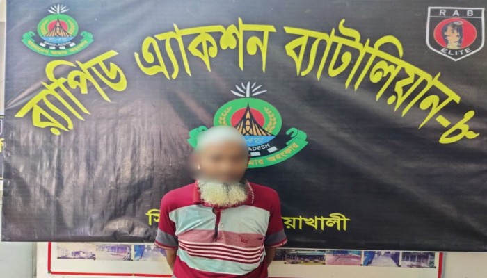 হত্যা মামলার যাবজ্জীবন সাজাপ্রাপ্ত আসামী জাহাঙ্গীরকে দীর্ঘ ১৫ বছর যাবত পলাতক থাকার পর গ্রেফতার করেছে র‌্যাব।