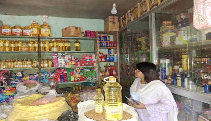 ​বোয়ালখালীতে ৬৪ লিটার তেল জব্দ