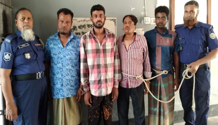 কাউখালীতে ৫ জুয়ারীসহ ১০জন গ্রেফতার