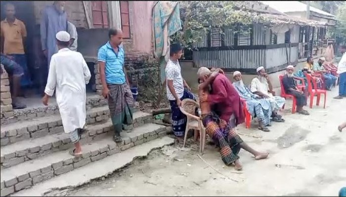 ঝালকাঠিতে বিদ্যুতায়িত হয়ে বৃদ্ধের মৃত্যু