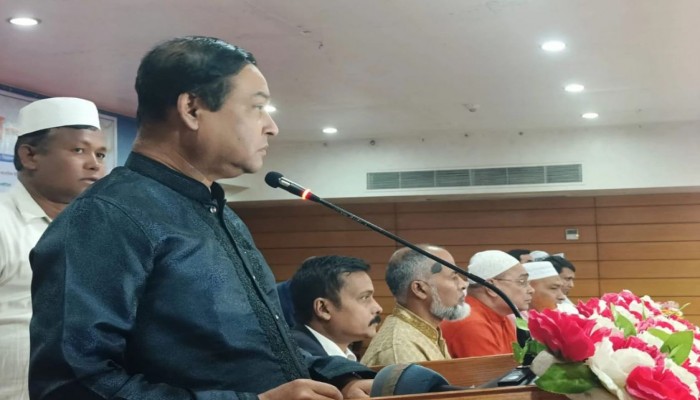 সত্যের তরে দৈত্যের সাথে লড়াই করাই সাংবাদিকতা : কুষ্টিয়ায় কাদের গনি চৌধুরী