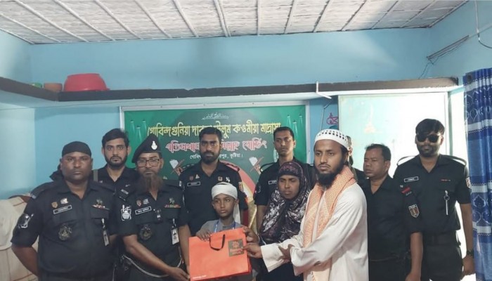 ​কুষ্টিয়া র‍্যাব-১২ এর এক মানবিক উদ্যোগ