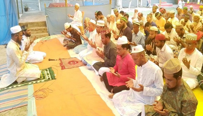 গৌরীপুর সুরেশ্বর শরীফে ঈদুল ফিতর উদযাপন