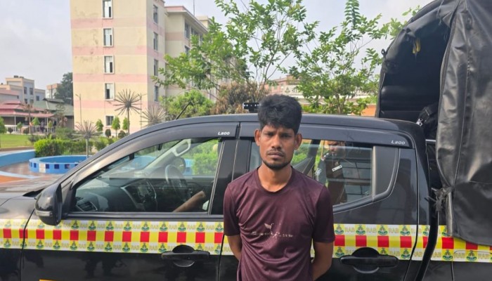 চায়ের দোকানে বিল দেওয়াকে কেন্দ্র করে মাইজউদ্দিনকে পিটিয়ে হত্যার আসামি মনিরকে গ্রেফতার করেছে র‍্যাব।