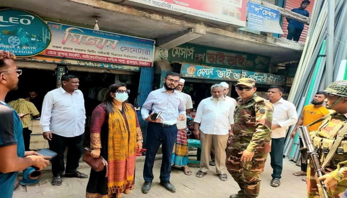 ভূঞাপুরে অবৈধ দোকানপাট উচ্ছেদ অভিযান ও অর্থদণ্ড