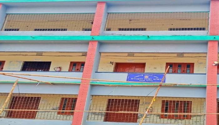 ​কাউখালীতে ২১ প্রাথমিক বিদ্যালয় নেই প্রধান শিক্ষক" ভারপ্রাপ্তদের দিয়ে চলছে কার্যক্রম