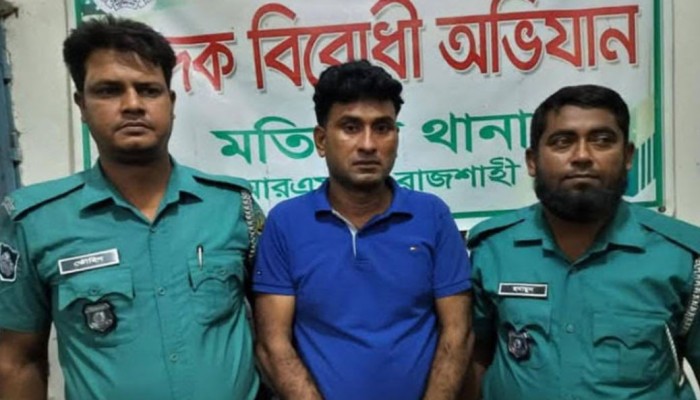 সাংবাদিক পরিচয়ে জাল টাকার ব্যবসা