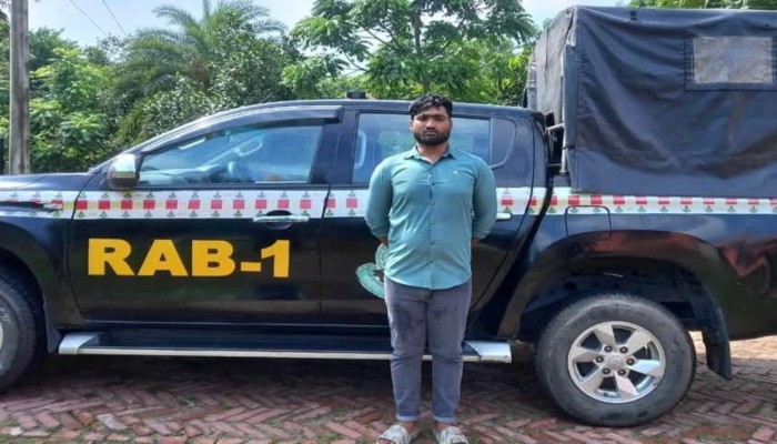 ময়মনসিংহ সিপিএসসি, র‌্যাব-১৪, ভালুকা থানার  অপহৃত ভিকটিম উদ্ধারসহ আসামি গ্রেপ্তার ০১