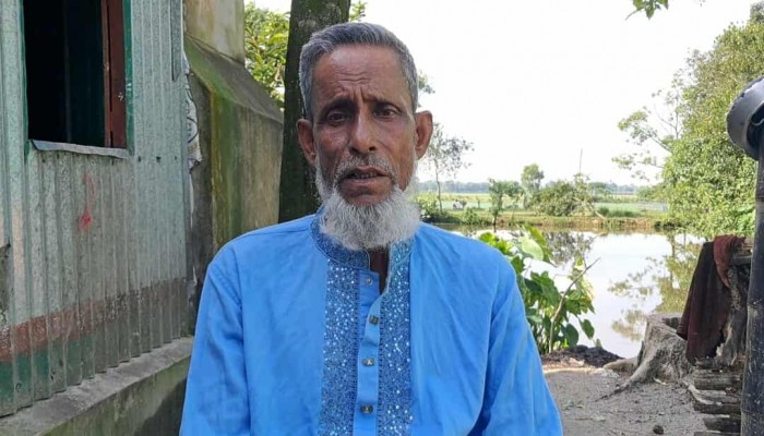 বিদ্যুৎবিহীন পরিবার, এক যুগ ধরে, মিলছেনা সমাধান।