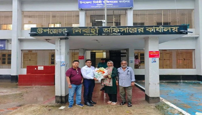 বেসামরিক বিমান পরিবহন ও পর্যটন মন্ত্রণালয়ের সচিব গফরগাঁও উপজেলা পরিদর্শন।