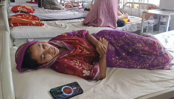 ভালুকায় পারিবারিক বিরোধের জেরে নারীকে বস্ত্রহীন করে শ্লীলতাহানির অভিযোগ।