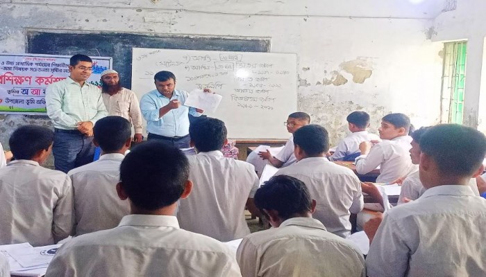 কাউখালীতে শিক্ষার্থীদের মাঝে জমিজমা বিষয়ক সচেতনতামূলক প্রশিক্ষণ কর্মশালা অনুষ্ঠিত।