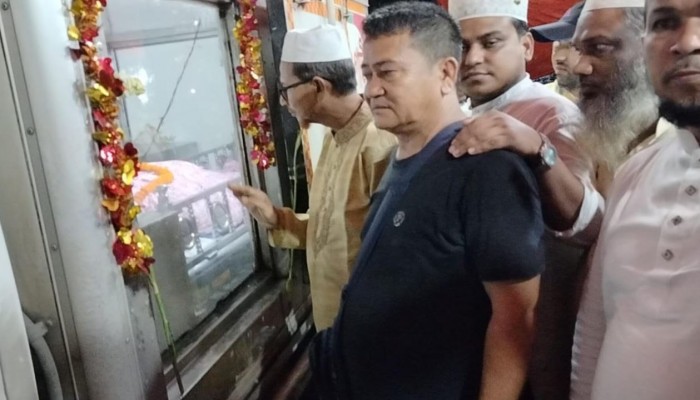 নাইক্ষ্যংছড়িতে প্রবীণ বিএনপির নেতা সাবেক জেলা পরিষদ সদস্য বাবু উফোছা মার্মার মৃত্যুতে গভীর শোক প্রকাশ ৩০০ নং আসনের সংসদীয় প্রার্থী এড. আবুল কালাম