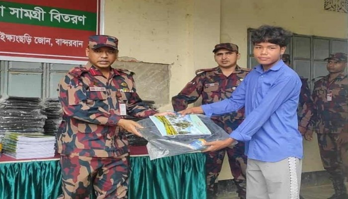 নাইক্ষ‍্যংছড়ি (১১বিজিবি) কর্তৃক মেডিক্যাল ক‍্যাম্পেইন ও জনসচেতনতামূলক সভা