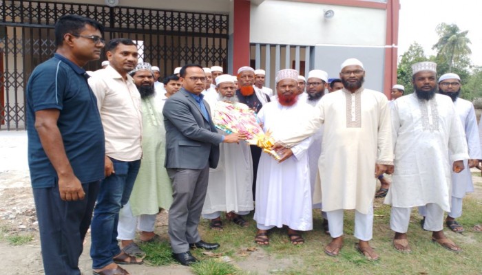 মধুপুর উপজেলা নির্বাহী কর্মকর্তার জটাবাড়ি ফাজিল ডিগ্রি মাদরাসা পরিদর্শন