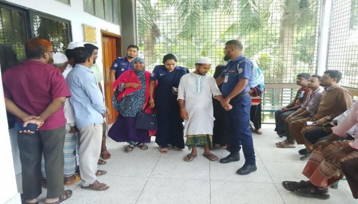 পিরোজপুরে এক ব্যবসায়ীকে কুপিয়ে হত্যার দায়ে ৬ জনকে যাবৎজীবন কারাদন্ড ও ১ জনকে দুই বছরের কারাদন্ড