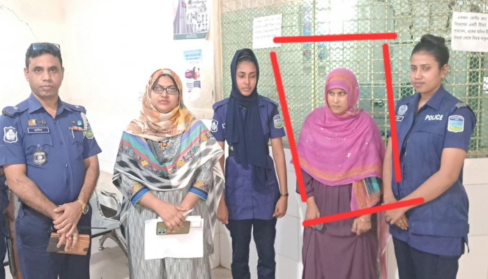 শেরপুরে উপজেলা স্বাস্থ্য কমপ্লেক্সে ভ্রাম্যমাণ আদালতের অভিযানে নারী দালালকে অর্থদন্ড