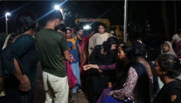 হিজড়াদের কাছে চাঁদা দাবি, মামলা করায় হামলা, আহত ১২