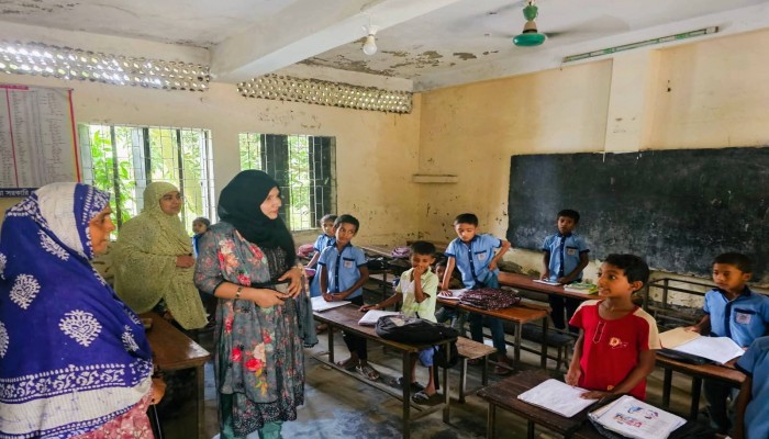 শিক্ষার গুনগত মান নিশ্চিতকরণে ইউএনওর বিভিন্ন শিক্ষা প্রতিষ্ঠান পরিদর্শন