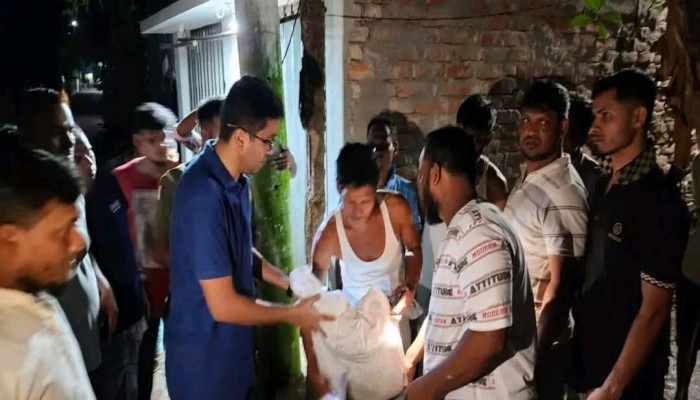 বোয়ালখালীতে আগুনে পুড়ে গেলে ৬ বসতঘর