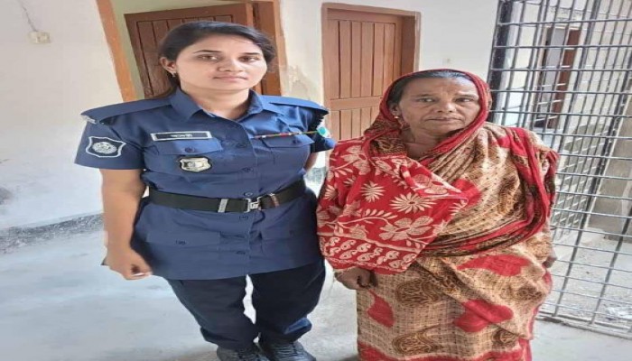 বাগেরহাটে ভাতের হোটেল থেকে ইয়াবাসহ নারী মাদক ব্যবসায়ী আটক