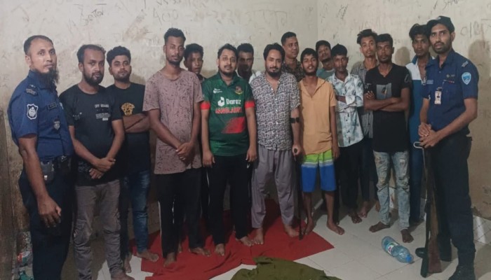 কুমিল্লায় আ.লীগের ঝটিকা মিছিল, গ্রেপ্তার ২০