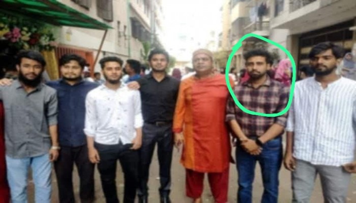 রিক্সা চালকের উপর হামলা থামাতে গিয়ে বিএনপি নেতার ভাইয়ের হাতে হেনস্থার শিকার সাংবাদিক আল মামুন