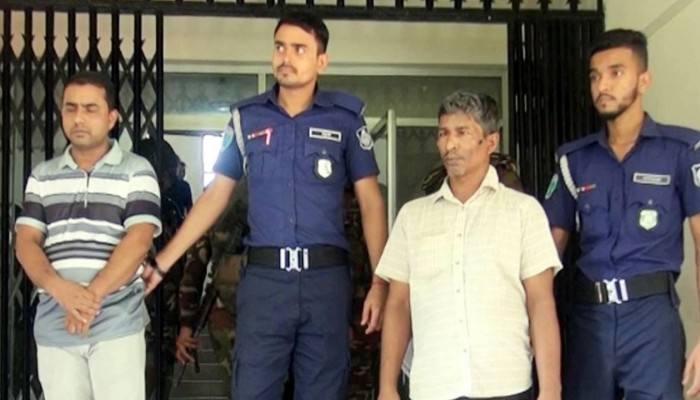 হবিগঞ্জে পাসপোর্ট অফিসে যৌথ বাহিনীর অভিযান ৩ জনের নামে মামলা