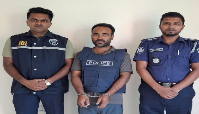 নারায়ণগঞ্জে স্ত্রী হত্যার ৩ বছর পর স্বামী ও শ্যালিকা গ্রেফতার