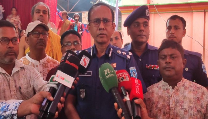 ঠাকুরগাঁওয়ে ওসির বিরুদ্ধে তদন্তে-ডিআইজি আমিনুল ইসলাম