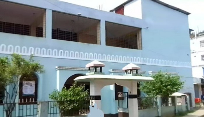 ‎হোসেনপুরে মোরগ মহল মসজিদে দুর্ধর্ষ চুরি: এলাকাবাসীর ক্ষোভ ও নিন্দা
