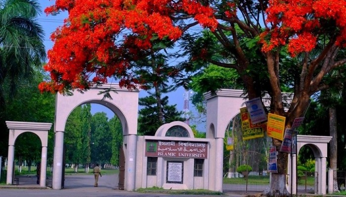ইবির বাসচালককে মারধরের ঘটনায় বিশ্ববিদ্যালয় প্রশাসনের মামলা