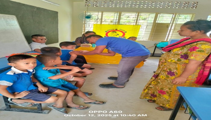 রাজস্থলীতে ৯-১৫ বছর বয়সী শিশুদের জন্য টাইফয়েড টিকাদান কর্মসূচি চলমান