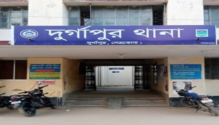 দূর্গাপরে স্বামী বিষপানে হাসপাতালে,অভিমানে স্ত্রীর আত্মহত্যা