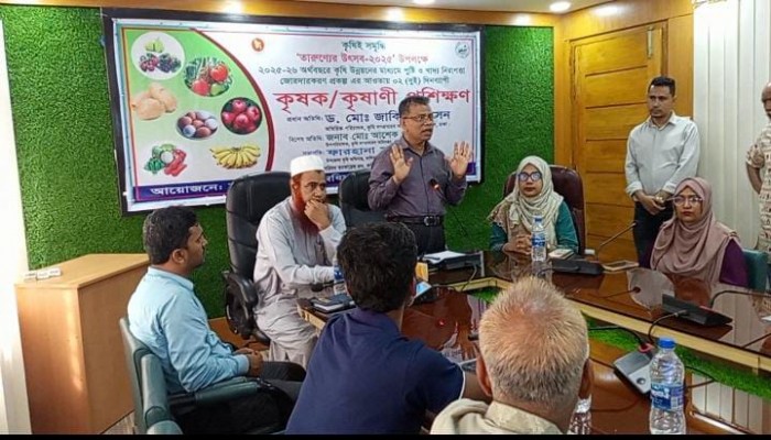 কালিহাতীতে কৃষক-কৃষাণী প্রশিক্ষণ অনুষ্ঠিত