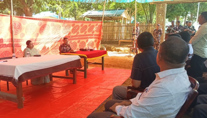 বিজিবির উদ্যোগে পাহাড়ী-বাঙ্গালী বিরোধের শান্তিপূর্ণ সমাধান  সাম্প্রদায়িক সম্প্রীতি রক্ষায় প্রশংসিত ভূমিকা রাজনগর জোনের