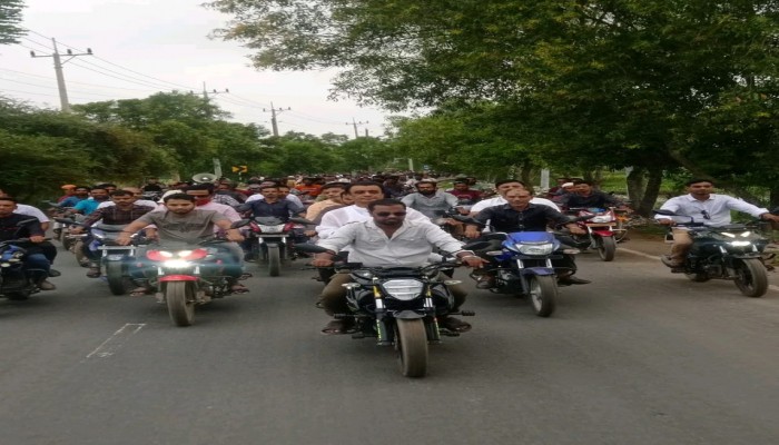 শেরপুর-২ আসনে বিএনপি দলীয় মনোনয়নপ্রত্যাশী দুলাল চৌধুরীর মোটরসাইকেল শোডাউন ও লিফলেট বিতরণ