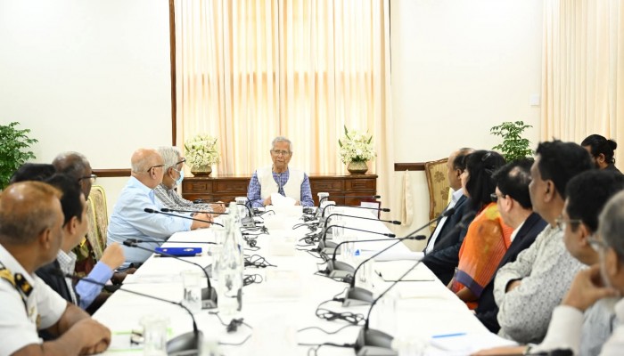 রাষ্ট্রীয় অতিথি ভবন যমুনায় চট্টগ্রাম নগরীর জলাবদ্ধতা সমস্যা নিরসন সংক্রান্ত একটি সভা অনুষ্ঠিত হয়েছে।
