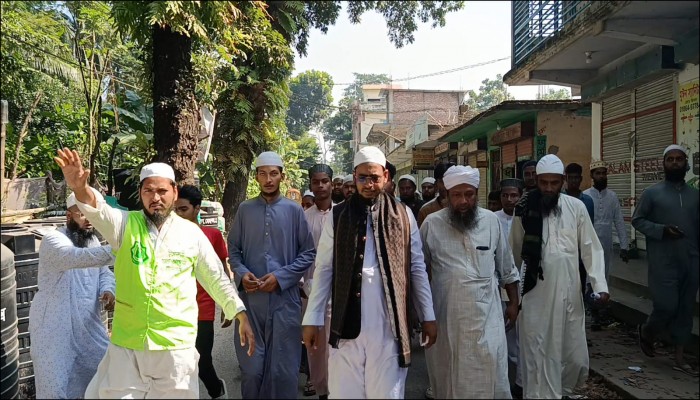 ঝালকাঠিতে ইসলামী আন্দোলনের প্রার্থী ইব্রাহিম আল হাদীর গণসংযোগ