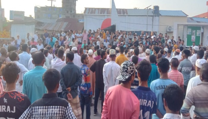 মঠবাড়িয়ায় জাতীয় বিপ্লব ও সংহতি দিবস উপলক্ষে রেলি  ও আলোচনা সভা অনুষ্ঠিত