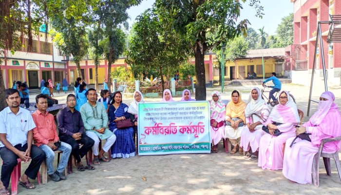 দেবীগঞ্জে তিন দফা দাবিতে প্রাথমিক শিক্ষকদের ক্লাস বর্জন