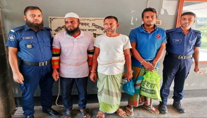 কাউখালীতে নাশকতার অভিযোগে ইউপি সদস্য সহ গ্রেপ্তার ২