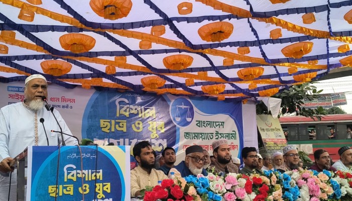 বরিশাল-০১ আসনে বিএনপির মনোনীত প্রার্থী  জহির উদ্দিন স্বপনকে বিজয়ী করতে গৌরনদীতে সাংবাদিক সম্মেলন