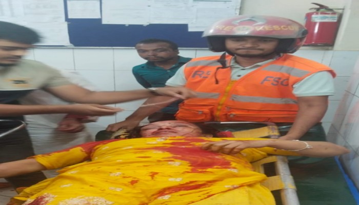 মণিরামপুরে মোটরসাইকেল নিয়ন্ত্রণ হারিয়ে স্ত্রীর মৃত্যু,আহত স্বামী