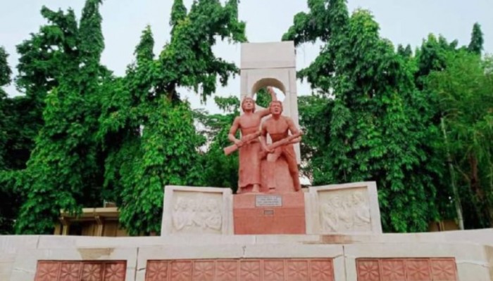 ‎রাবি দুই শিক্ষককে সাময়িকভাবে অব্যাহতি