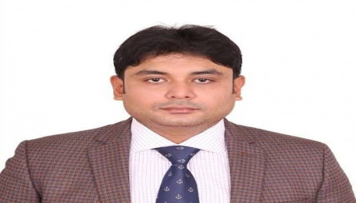 ​বিএনপি মনোনীত প্রার্থীর পক্ষে লিফলেট বিতরণের সময় আওয়ামী লীগের হামলা