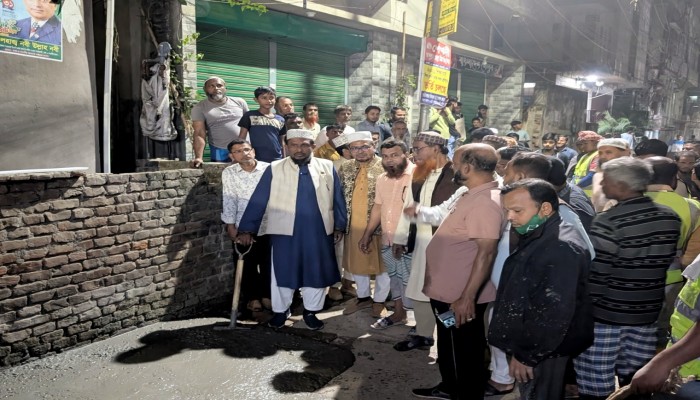 অতীতে যারা ক্ষমতায় ছিল তারা উন্নয়নের নামে রাষ্ট্রীয় সম্পদ লুটপাট করেছে - মোহাম্মদ কামাল হোসেন